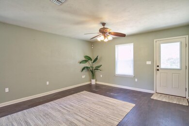 2537 Pennlyn Dr, Tallahassee, FL 32308 - photo 7