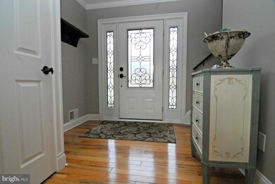 15913 Jerald Rd, Laurel, MD 20707 - photo 2