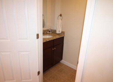 47 Charles St unit 47, Haverhill, MA 01830 - photo 4