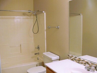 517 Spartan Dr unit 8206, Slidell, LA 70458 - photo 5