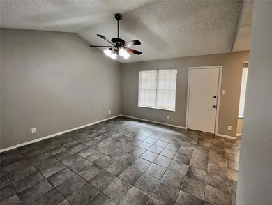 406 S 1st St, Sanger, TX 76266 - photo 2