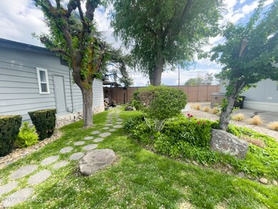 8301 Tieton #3-38