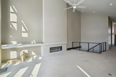 4004 Keagles Crossing, Cedar Falls, IA 50613 - photo 3