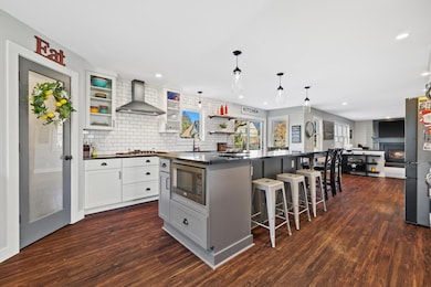 981 Cedar Dr, Burlington, WI 53105 - photo 6