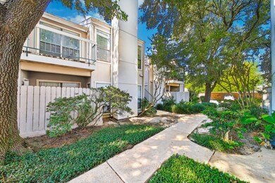 7900 N Stadium Dr unit 48, Houston, TX 77030 - photo 2