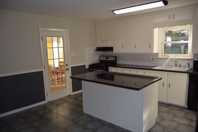 413 Kimbrough St, Fort Worth, TX 76108 - photo 4