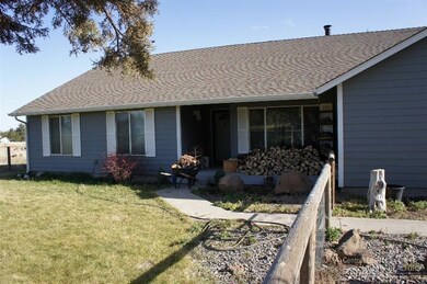 19436 Rudi Rd, Bend, OR 97703 - photo 2