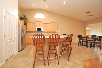 Kitchen 3-1