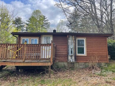 3918 Howard Gap Rd, Hendersonville, NC 28792 - photo 3