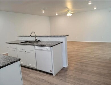 5524 Jarvis St unit B, Lubbock, TX 79416 - photo 5