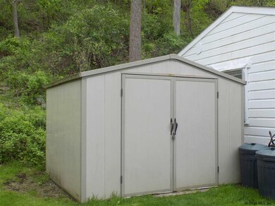 49 121st St, Troy, NY 12182 - photo 4