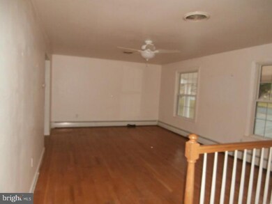 5908 Grace Lee Ave, Sykesville, MD 21784 - photo 3