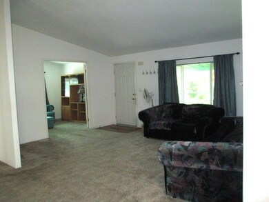 11980 Blackwell Rd, Central Point, OR 97502 - photo 3