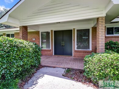 6 Clarendon Rd, Savannah, GA 31410 - photo 2