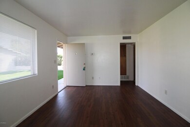 2012 S Granada Dr unit C, Tempe, AZ 85282 - photo 6