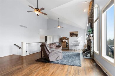 21723 W 95th Terrace, Lenexa, KS 66220 - photo 6