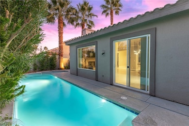 9012 Echo Ridge Dr, Las Vegas, NV 89117 - photo 5