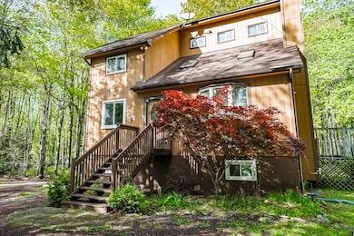 205 Victory Ln, Long Pond, PA 18334 - photo 2