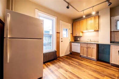 1126 W Chew St, Allentown, PA 18102 - photo 6