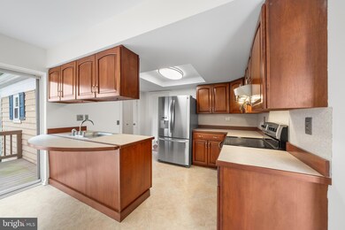 1326 Putnam Blvd unit 30, Wallingford, PA 19086 - photo 6