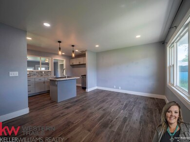 1547 Cody Ave, Casper, WY 82604 - photo 2