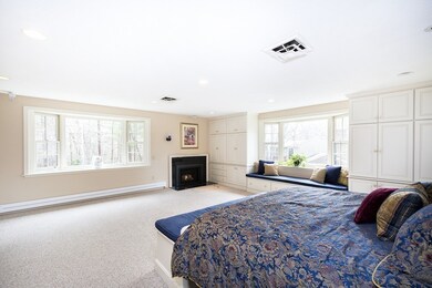 41 Pioneer Rd, Hingham, MA 02043 - photo 5