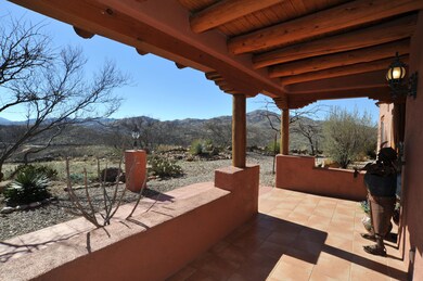 Front entry way w/mtn views