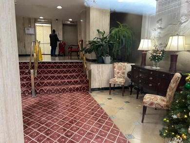 Cartwright Towers II unit 5F, Bridgeport, CT 06604 - photo 3