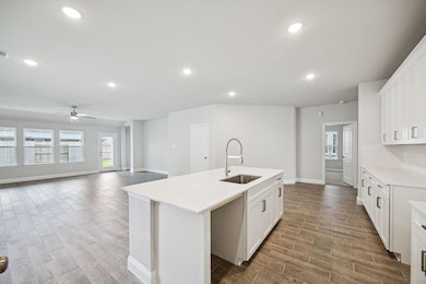 1109 Brittany Point Dr, Huffman, TX 77336 - photo 7