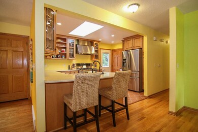 2321 Gold Dr, Fitchburg, WI 53711 - photo 4