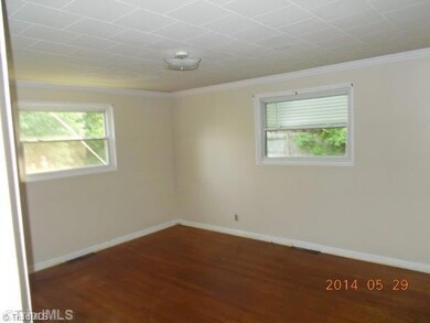 2nd Bedroom.