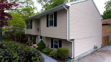 933 Middlebridge Rd, Wakefield, RI 02879 - photo 3