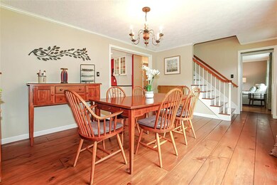 291 Hoyt St, Manchester, NH 03103 - photo 5