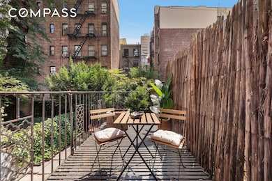 206 E 30th St, New York, NY 10016 - photo 5