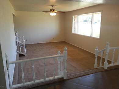 2006 E 90th Living Rm