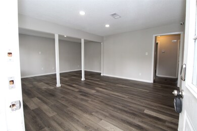 7310 Sterlingshire St, Houston, TX 77016 - photo 6