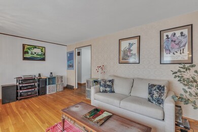 114 Fletcher Cir, Chicopee, MA 01020 - photo 4