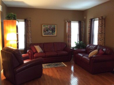 94 Shire Dr, Lake Saint Louis, MO 63367 - photo 3