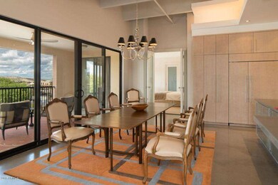 Dine in Luxury