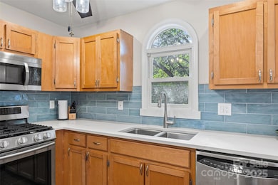 9013 Windjammer Dr, Fort Mill, SC 29708 - photo 7