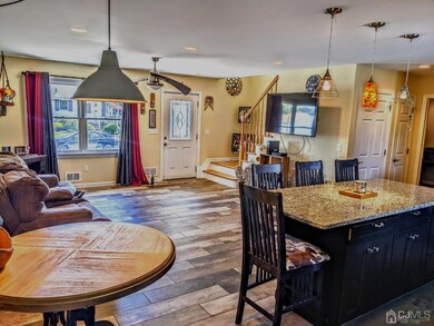 125 Birch St, Port Reading, NJ 07064 - photo 4