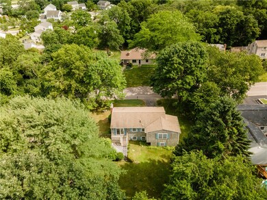 7 Andre Ave, Wakefield, RI 02879 - photo 3