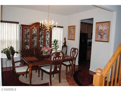 Dining Room - Hardwood floors/Chandelier