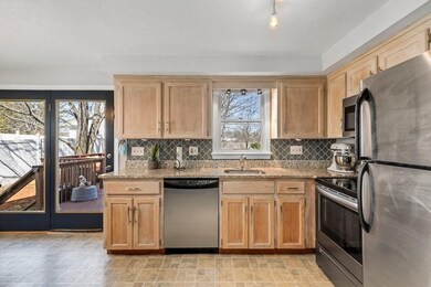 9 Saint John Ln, Milford, MA 01757 - photo 5