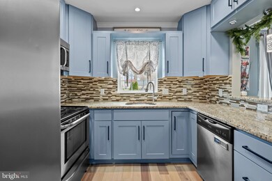 11 Honeysuckle Ln, Levittown, PA 19055 - photo 7