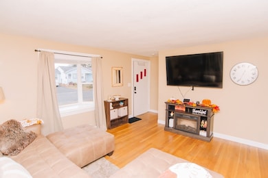 63 Granger St, Springfield, MA 01119 - photo 6