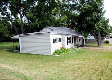 28 E Main St, New Concord, OH 43762 - photo 6