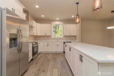 18410 Rampart Ct SE, Yelm, WA 98597 - photo 4