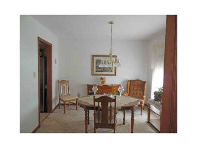 3346 Cox Ln, Columbus, IN 47203 - photo 6