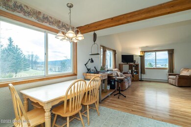 9-web-or-mls-204MarkleyRd-9